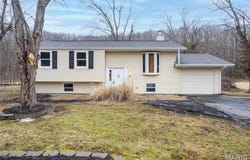 5604 Mark Trail, House Springs, MO 63051