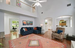 2210 Jesse Owens DR, Austin, TX 78748