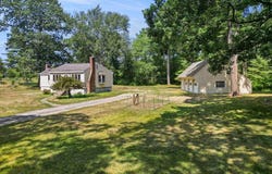5 Rowley Court, Boxford, MA 01921