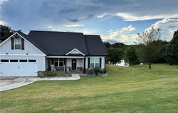 170 Willow Haven Street SE, Calhoun, GA 30701