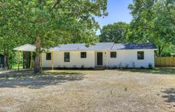 233 Timber Lane, Carl Junction, MO 64834