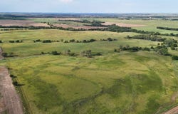 00000 E HOBBS CREEK RD, Gypsum, KS 67448