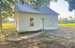 1085 Horseshoe Bend Rd, Raywick, KY 40060