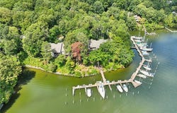 50 Villa Ridge Drive, Hartfield, VA 23071