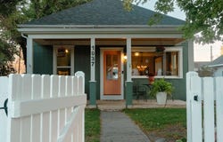 1037 Alger Ave, Cody, WY 82414