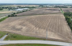 2338 S Acres Drive, Sikeston, MO 63801