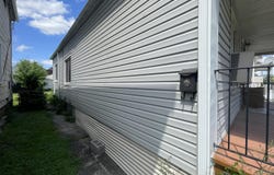 2971 Roosevelt Street, Hamtramck, MI 48212