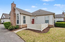 8759 Parkview Oaks Circle, Olive Branch, MS 38654