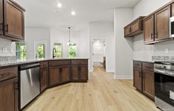 1810 Praline Ln, Cantonment, FL 32533