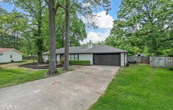 101 Elmview Lane, Haughton, LA 71037