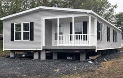 165 Windsor Street, Walnutport, PA 18088