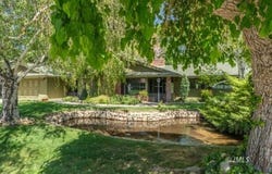 370 Ranch Rd, Bishop, CA 93514