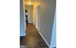 8 FLORENCE TOLLGATE PLACE, FLORENCE, NJ 08518
