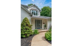 1115 27TH Street, Moline, IL 61265