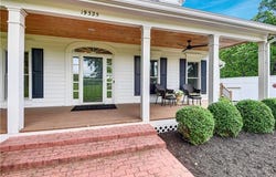 19325 W 87th Street, Lenexa, KS 66220