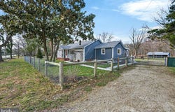 2505 W DENNEYS Road, DOVER, DE 19904