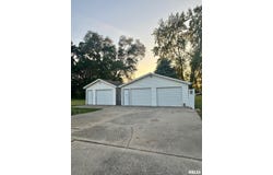 123 N OAK Street, Williamsfield, IL 61489