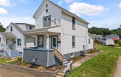 225 W 40th Street, Shadyside, OH 43947
