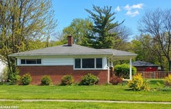 22324 Spitzley Street, Clinton Township, MI 48035