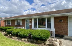 613 Meadowbrook Drive, Lima, OH 45801