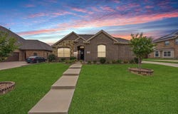 3013 Charing Cross Road, Midlothian, TX 76065