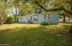 2440 Highway 124, Greenfield, TN 38230
