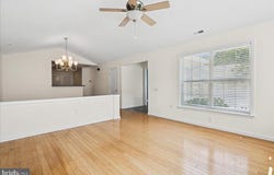 182 FEDERAL POINT BOULEVARD, TRENTON, NJ 08648