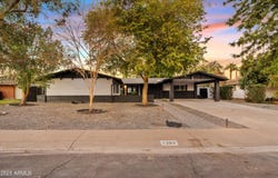 1302 W Golden Lane, Phoenix, AZ 85021