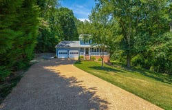 8670 Arbutus Drive, Hixson, TN 37343