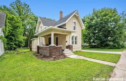 947 W Main Street, Ionia, MI 48846