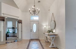 813 Justin Drive, Yukon, OK 73099