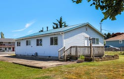 125 SW CEDAR AVE, Warrenton, OR 97146