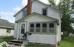 726 Grace Avenue, Chariton, IA 50049