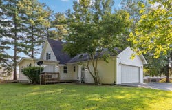 132 Robertson Street, Russell Springs, KY 42642