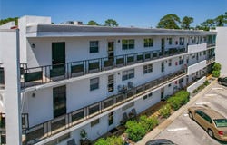 100 EL CAMINO DR, WINTER HAVEN, FL 33884