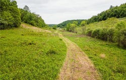 Barkley Rd, Uhrichsville, OH 44683