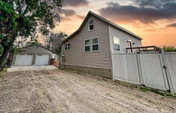 309 S 3rd Ave, Glenburn, ND 58740