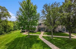 169 Stonebridge Lane, Smithville, MO 64089