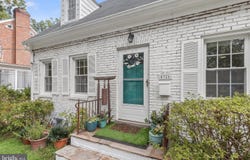 4326 CLAGETT RD, UNIVERSITY PARK, MD 20782