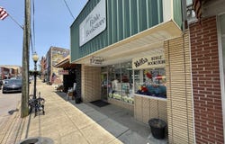 416 Main Street, Point Pleasant, WV 25550