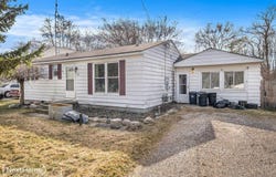 2076 Ala Street, Burton, MI 48519
