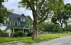1345 Ohio Avenue, Youngstown, OH 44504