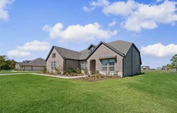 390 Cobb Road, Leonard, TX 75452