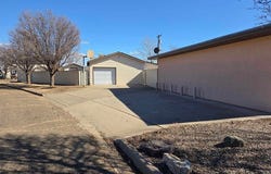 2617 AXTELL St, Clovis, NM 88101