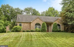 831 LOVERS LANE, MOUNT PLEASANT MILLS, PA 17853