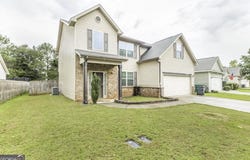 318 Flowing Meadows, Kathleen, GA 31047