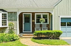 71 E Main St, Middleboro, MA 02346