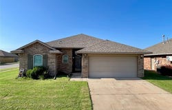 11809 SW 9th Street, Yukon, OK 73099