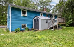 18 Cobb Rd, Ashburnham, MA 01430