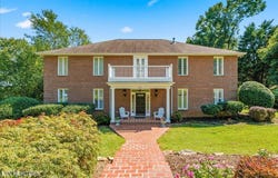 2131 Breckenridge St, Athens, TN 37303